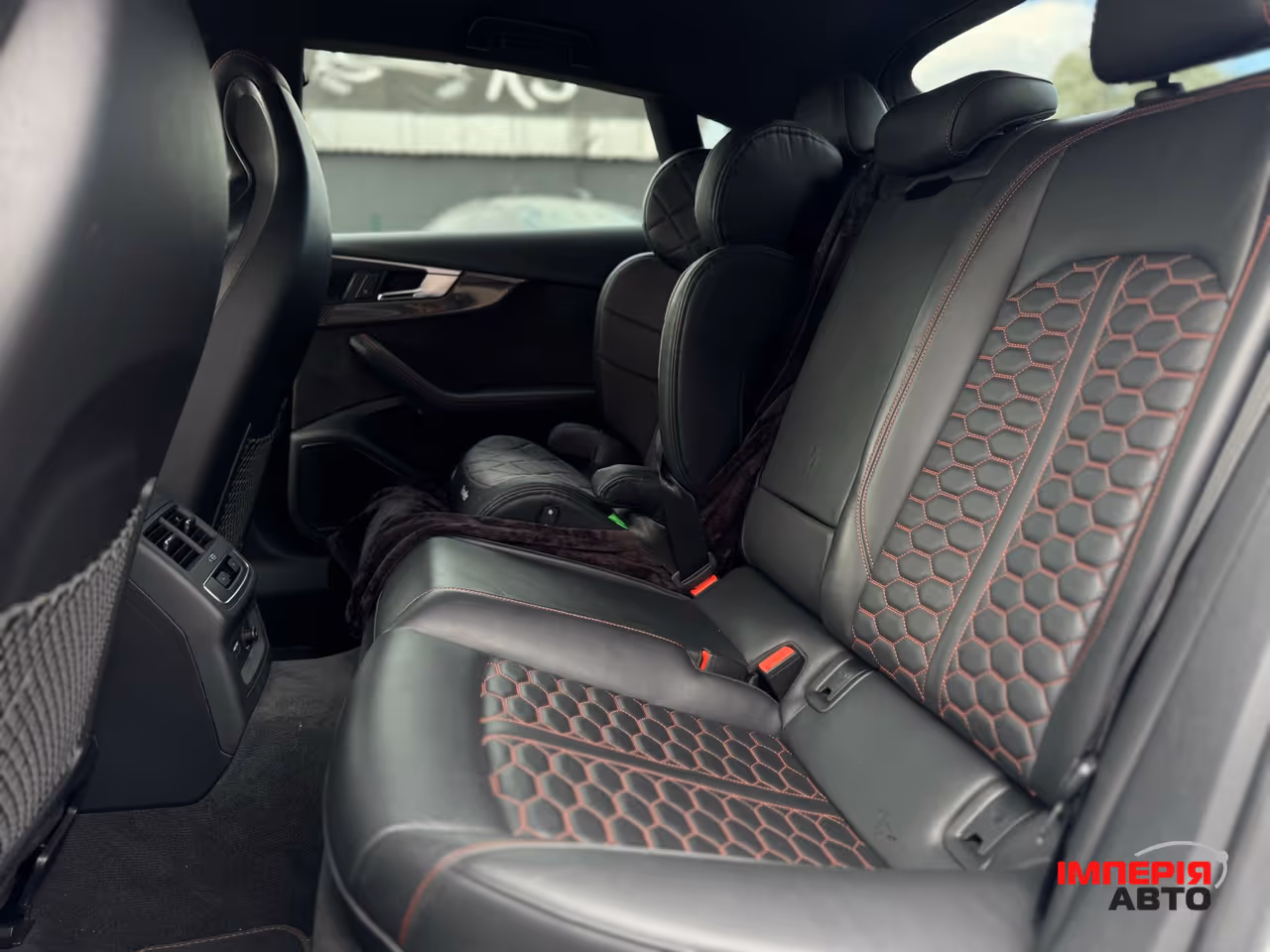Audi RS 5 - фото 30