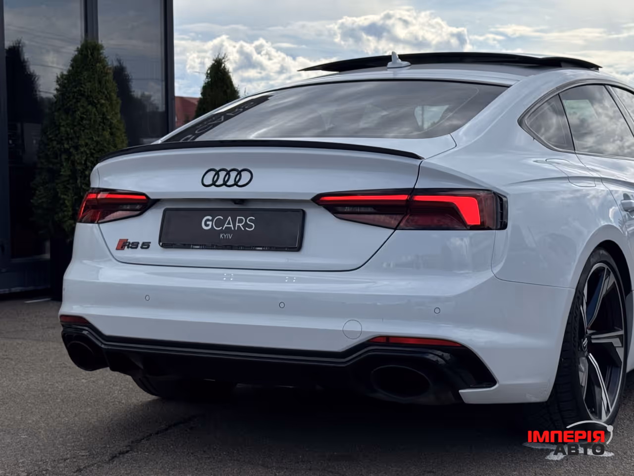 Audi RS 5 - фото 12