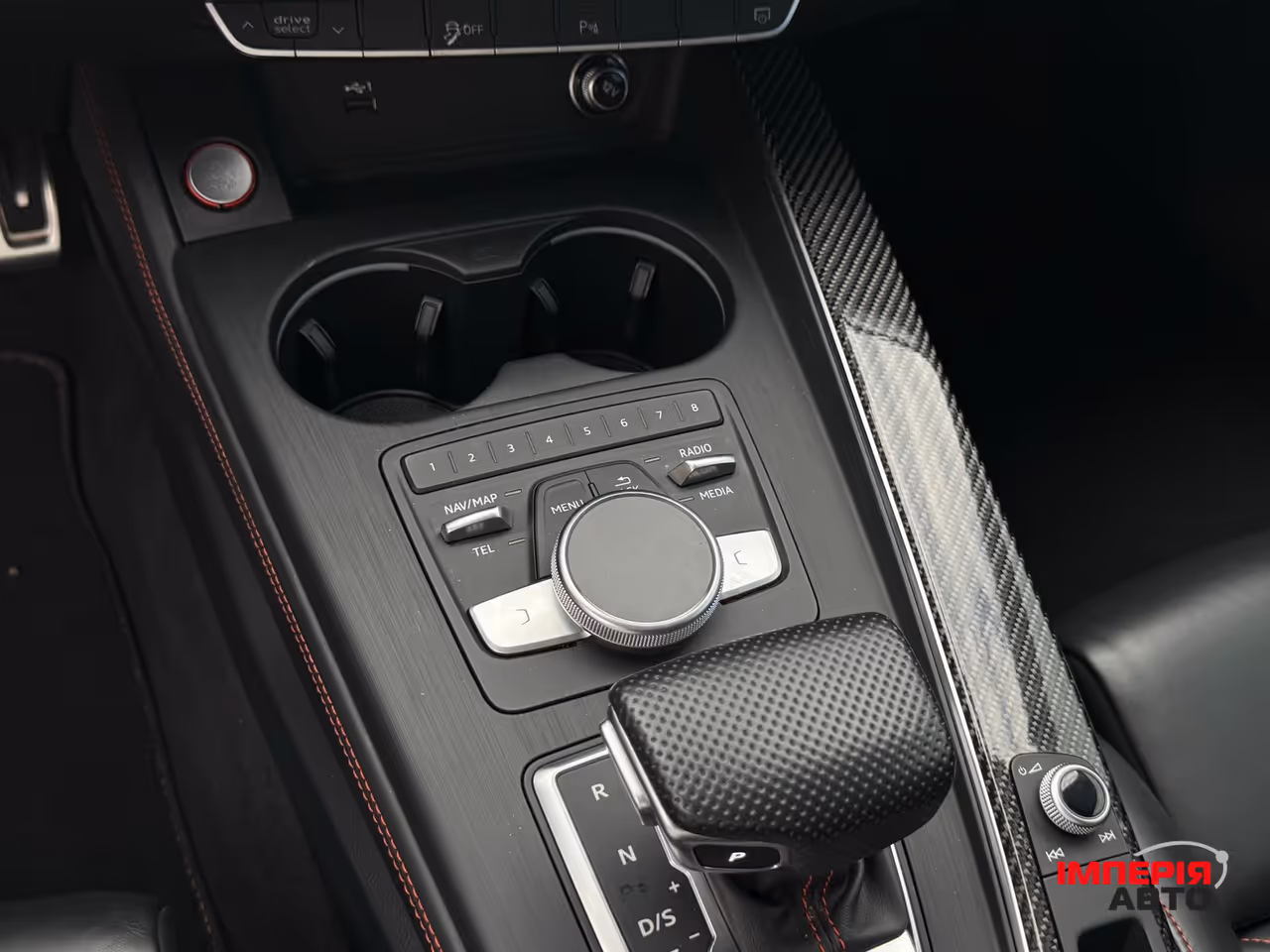 Audi RS 5 - фото 27