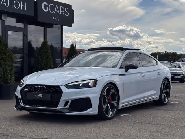 Audi RS 5 - фото 2