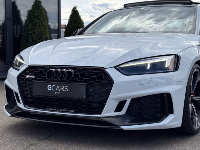 Audi RS 5 - фото 5