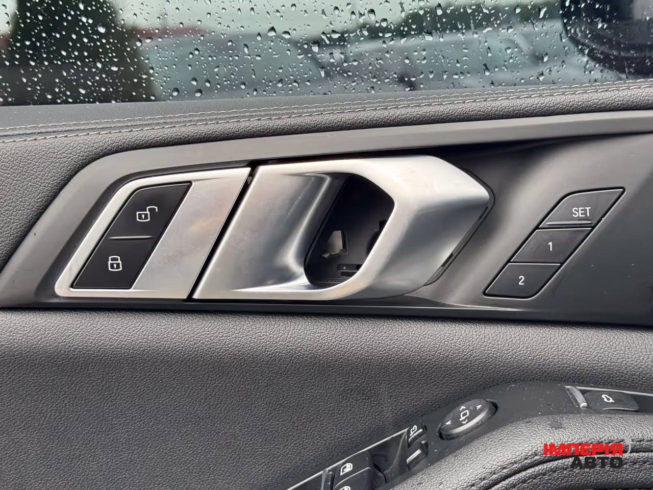 BMW X5 - фото 12
