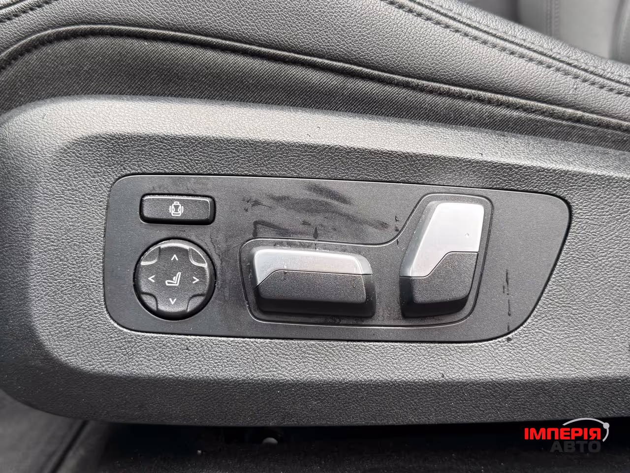 BMW X5 - фото 17