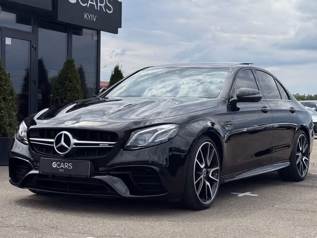 Mercedes-Benz E-Класс AMG - фото 2