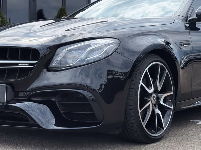 Mercedes-Benz E-Класс AMG - фото 5