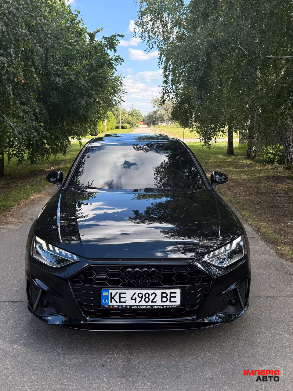 Audi A4 - фото 2