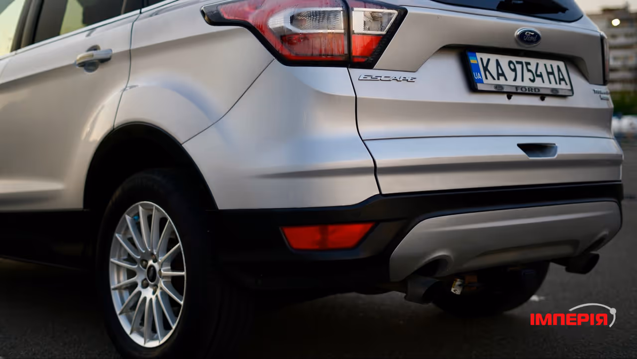 Ford Escape - фото 17