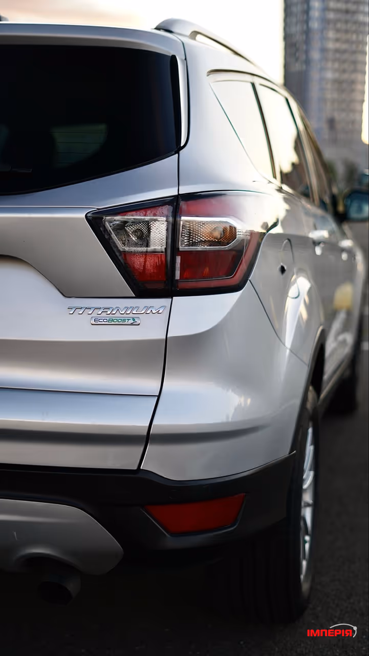 Ford Escape - фото 16