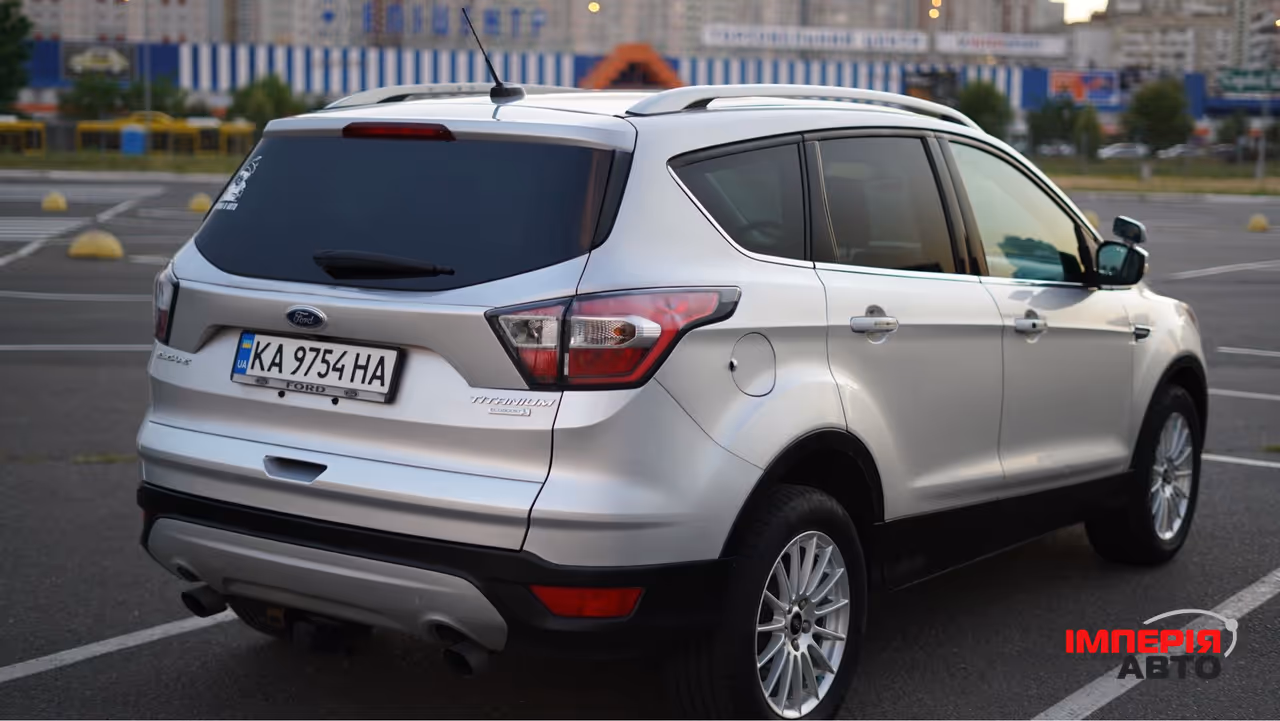 Ford Escape - фото 37
