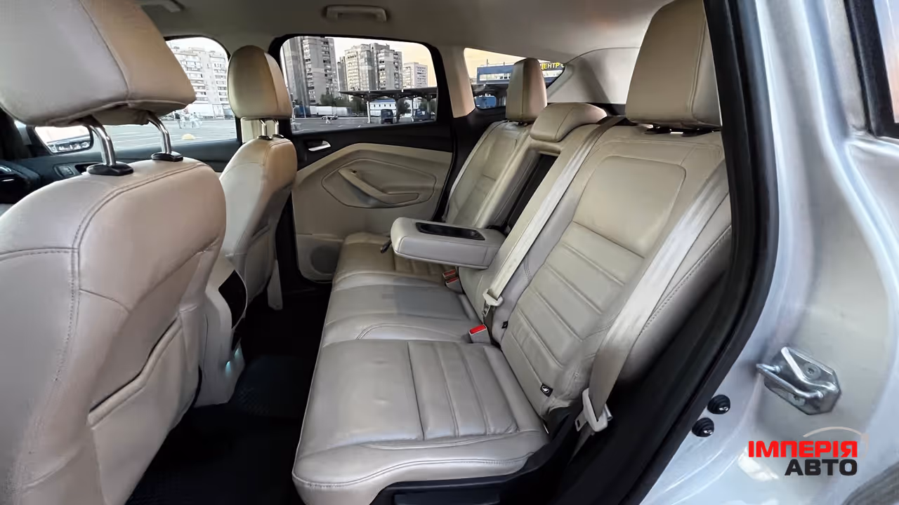 Ford Escape - фото 67