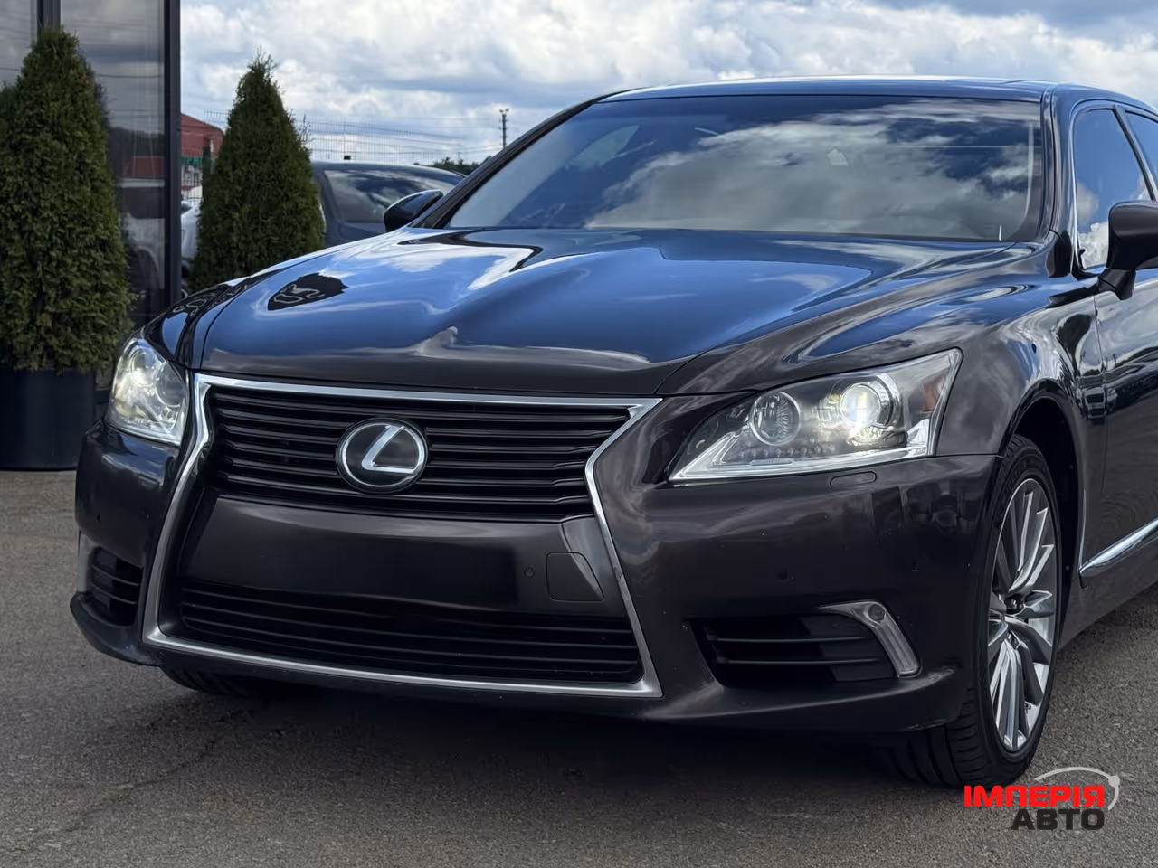 Lexus LS - фото 6
