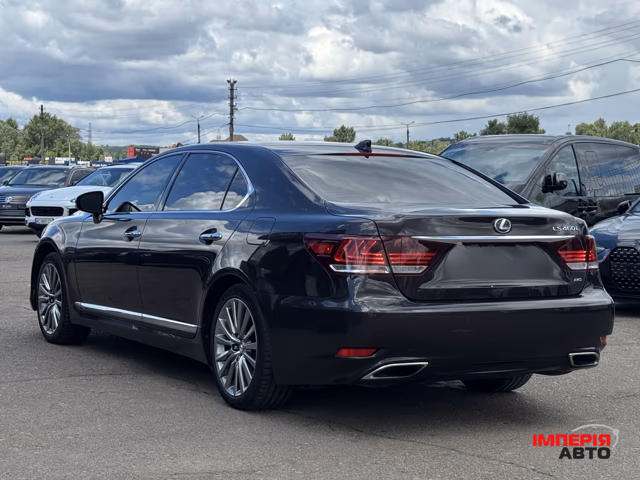 Lexus LS - фото 9