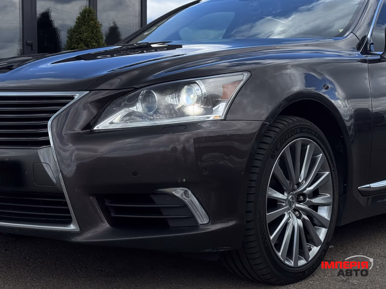 Lexus LS - фото 5