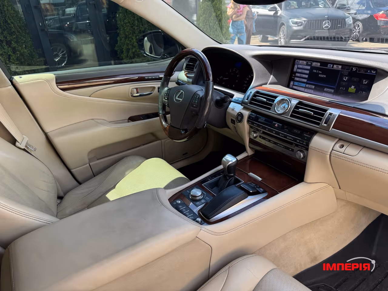 Lexus LS - фото 40