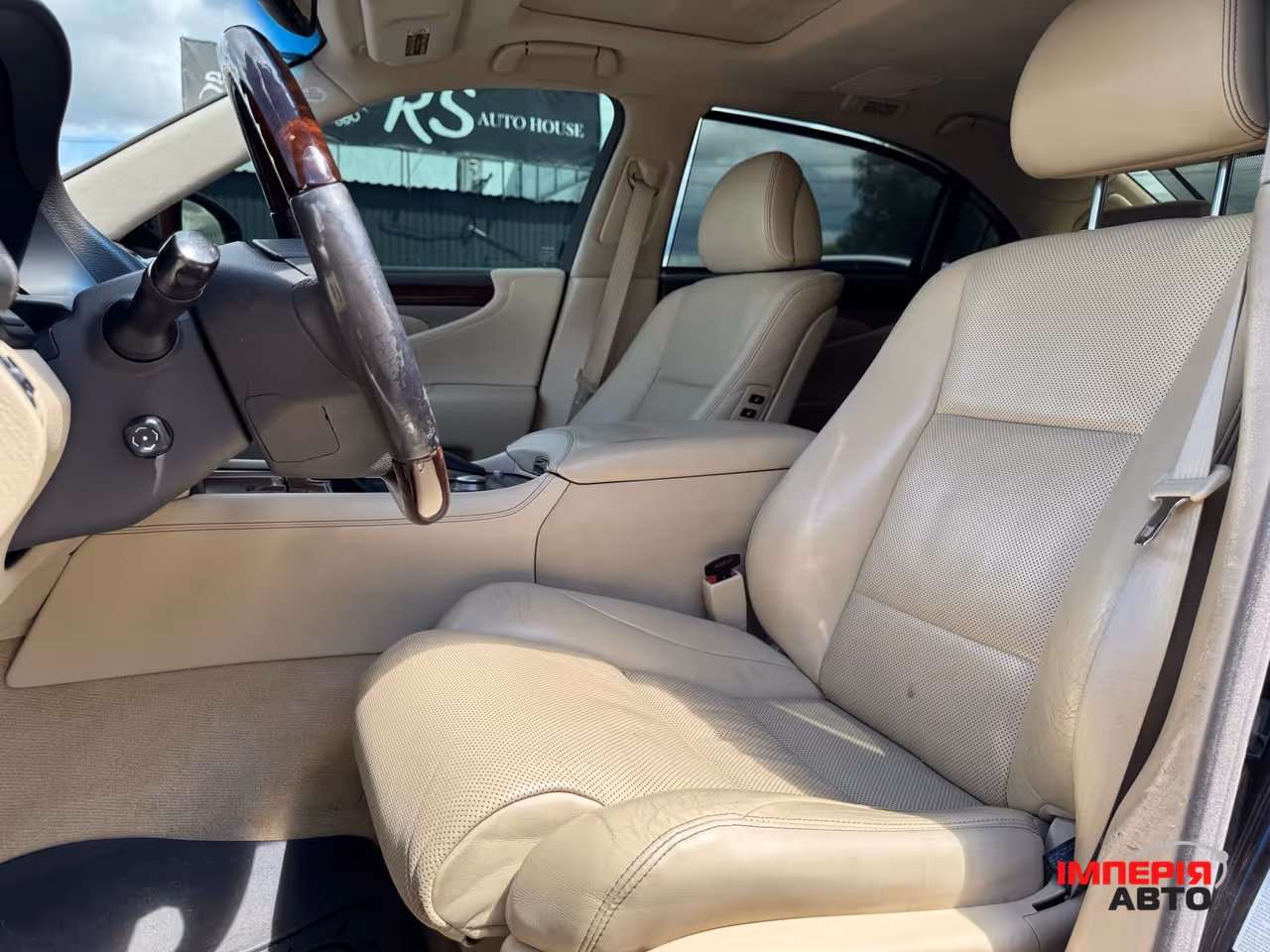 Lexus LS - фото 21