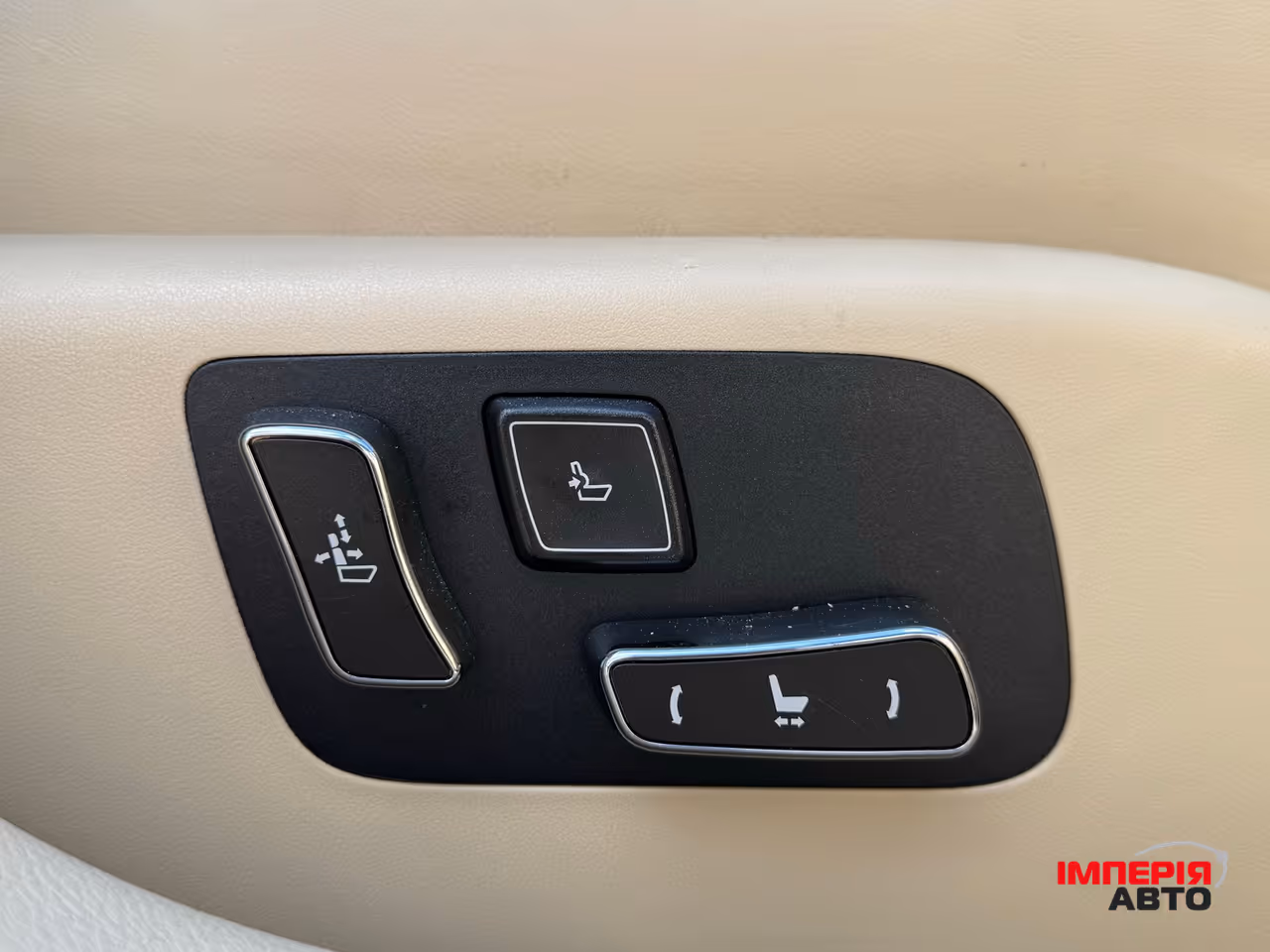 Lexus LS - фото 38