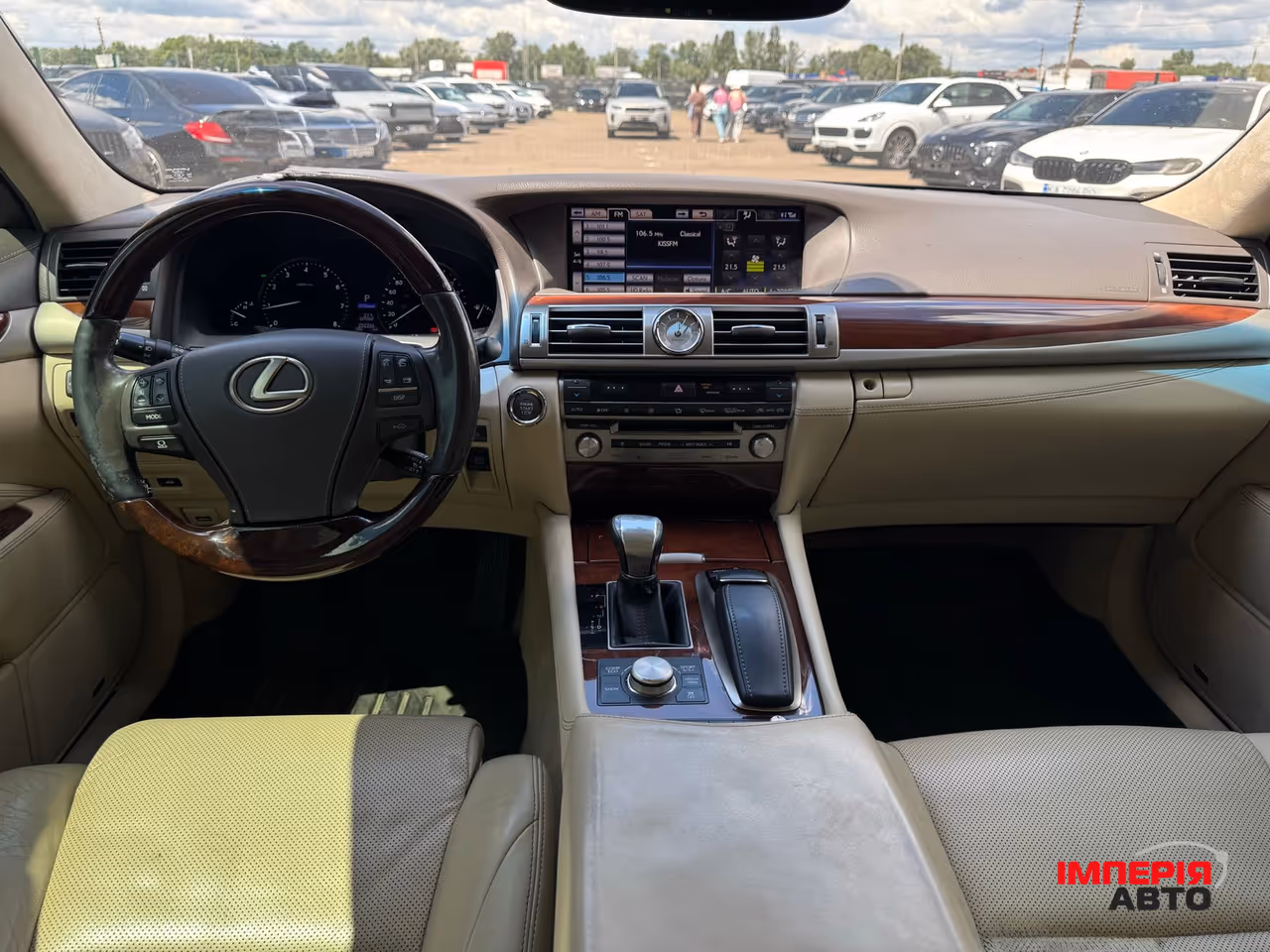Lexus LS - фото 33