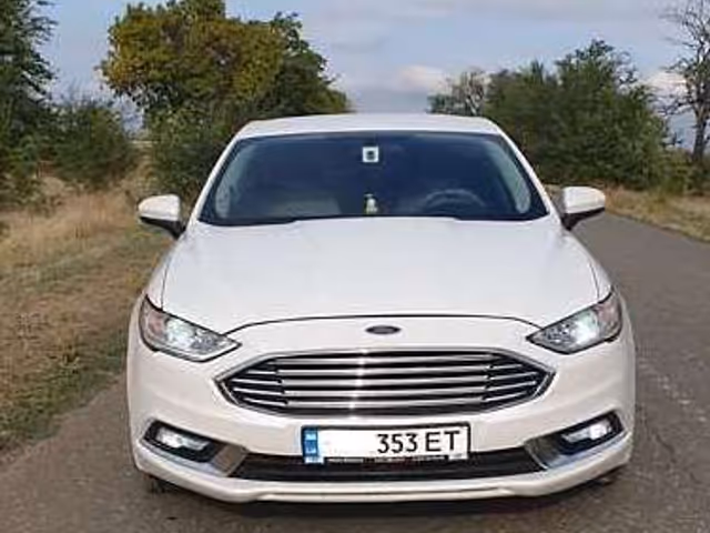 Ford Fusion USA - фото 1