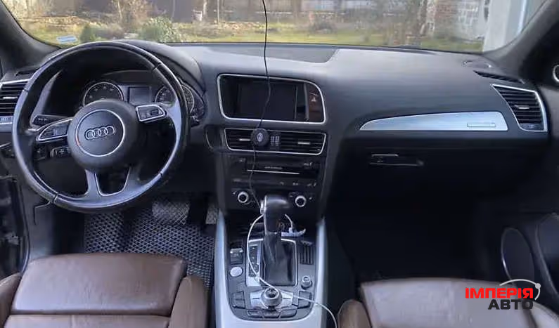 Audi Q5 - фото 7