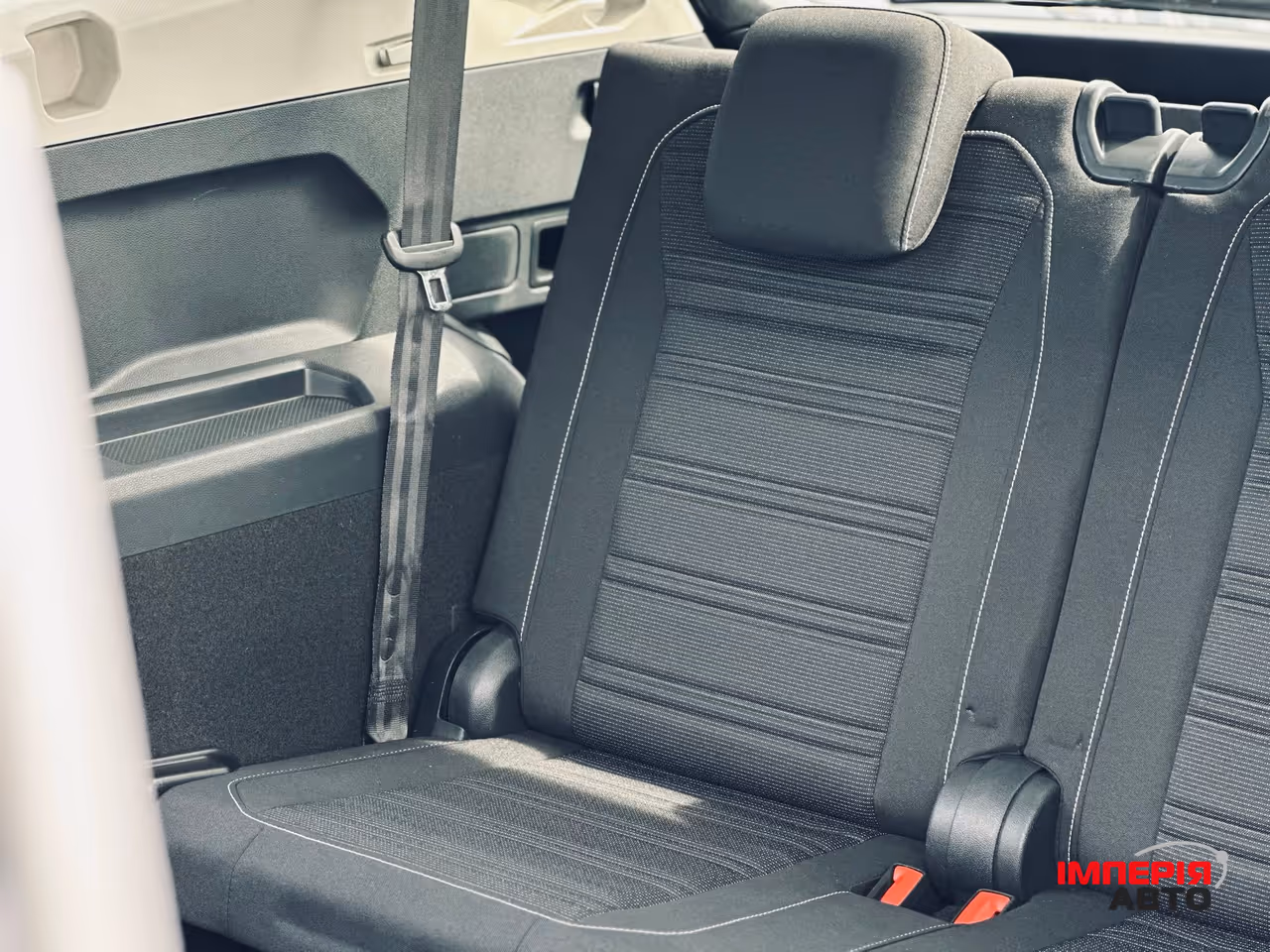 Volkswagen Tiguan - фото 20