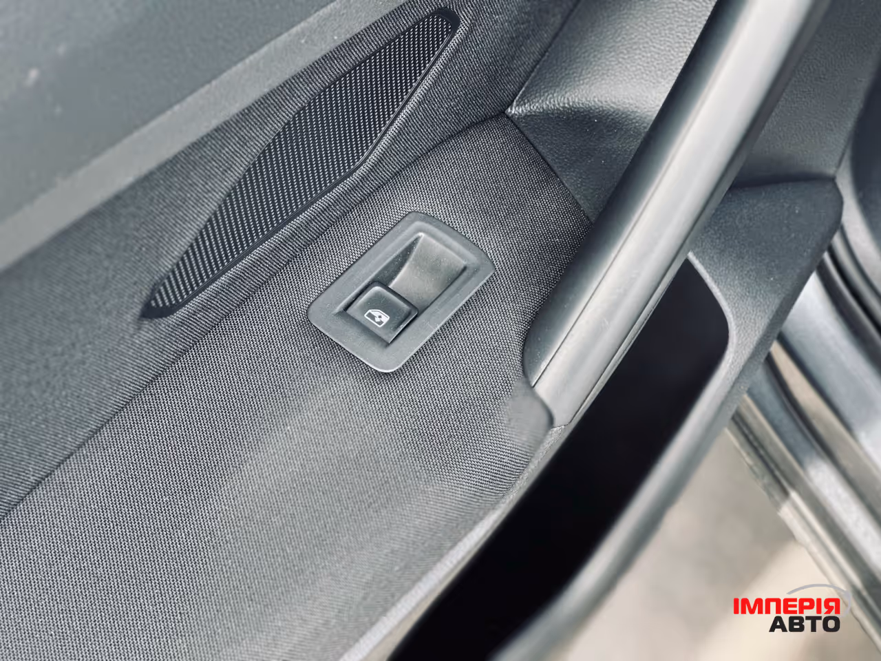 Volkswagen Tiguan - фото 27
