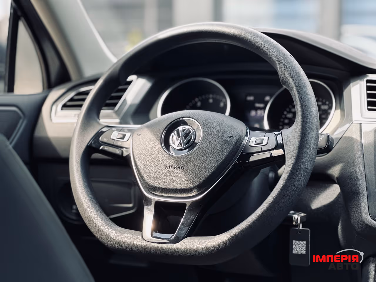 Volkswagen Tiguan - фото 43