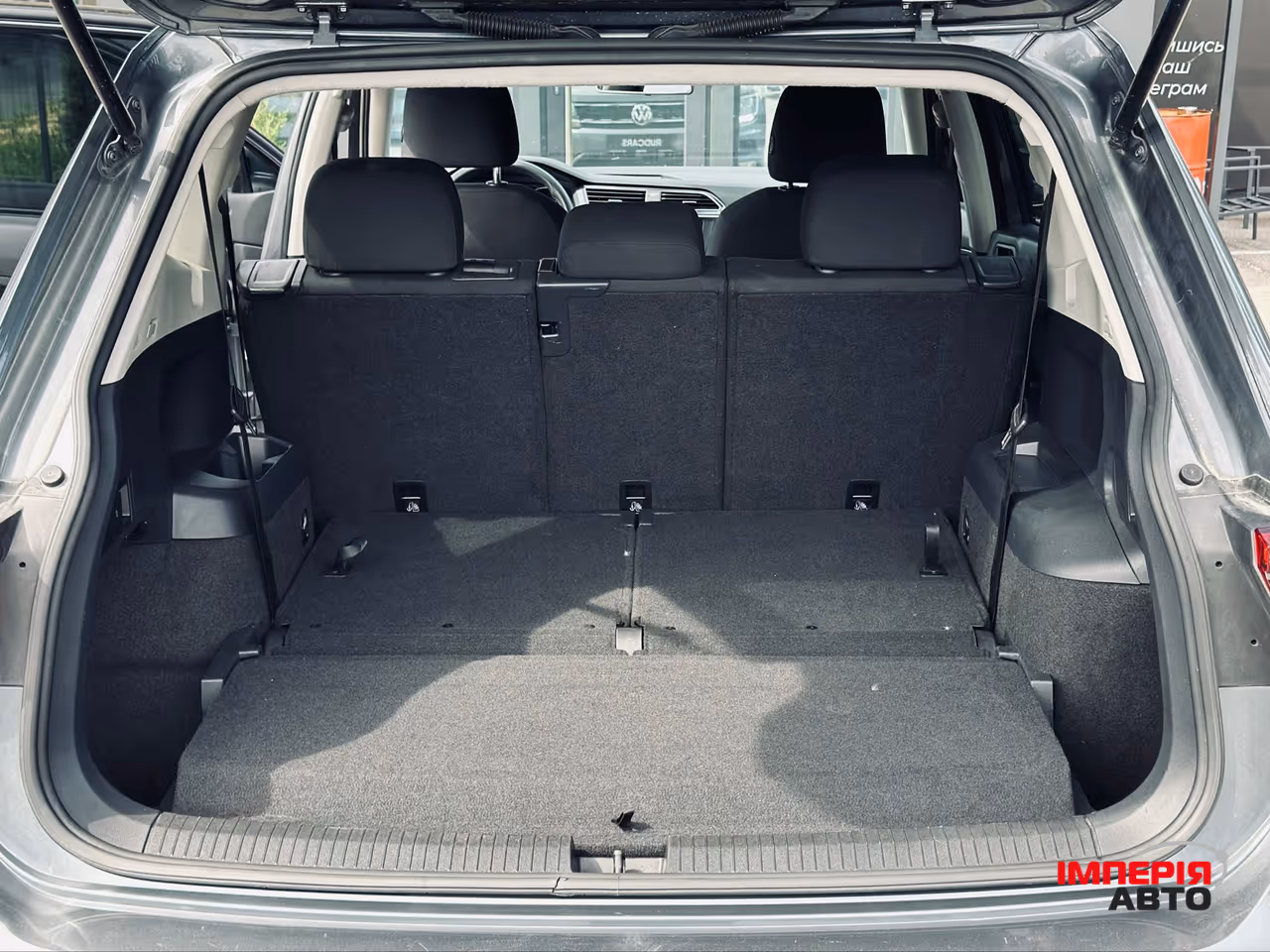 Volkswagen Tiguan - фото 14