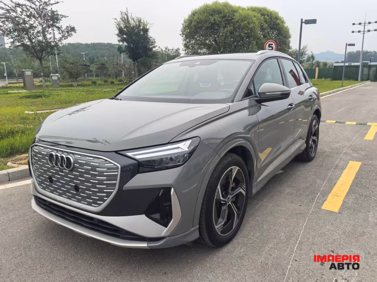 Audi Q4 e-tron - фото 11