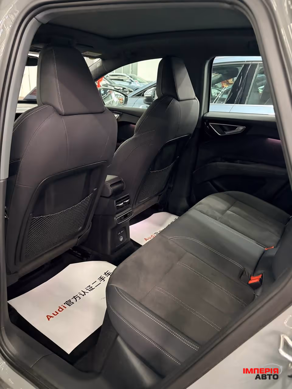 Audi Q4 e-tron - фото 8