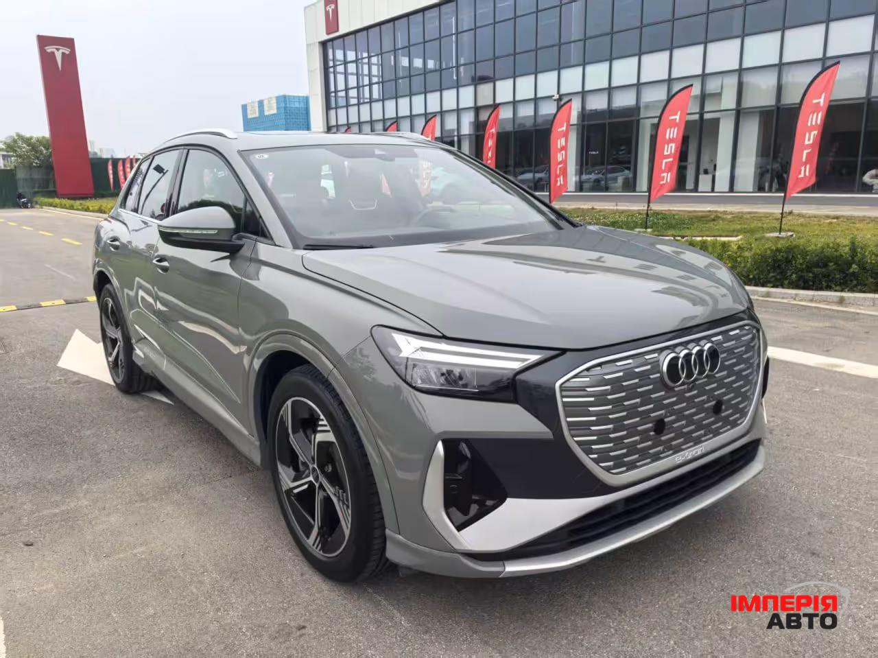 Audi Q4 e-tron - фото 12