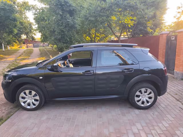 Citroen C4 Cactus - фото 3