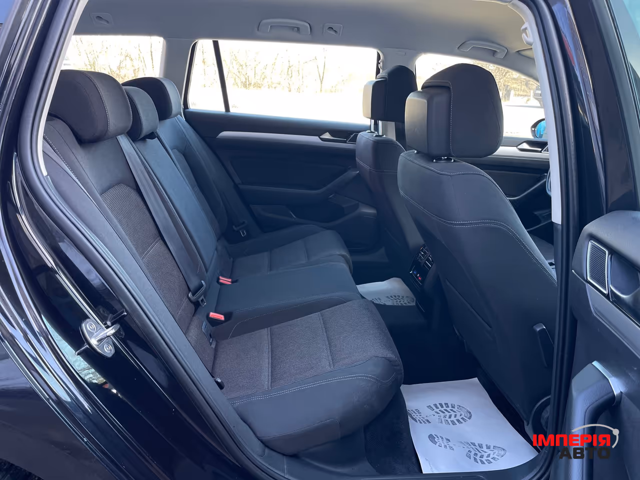 Volkswagen Passat - фото 45