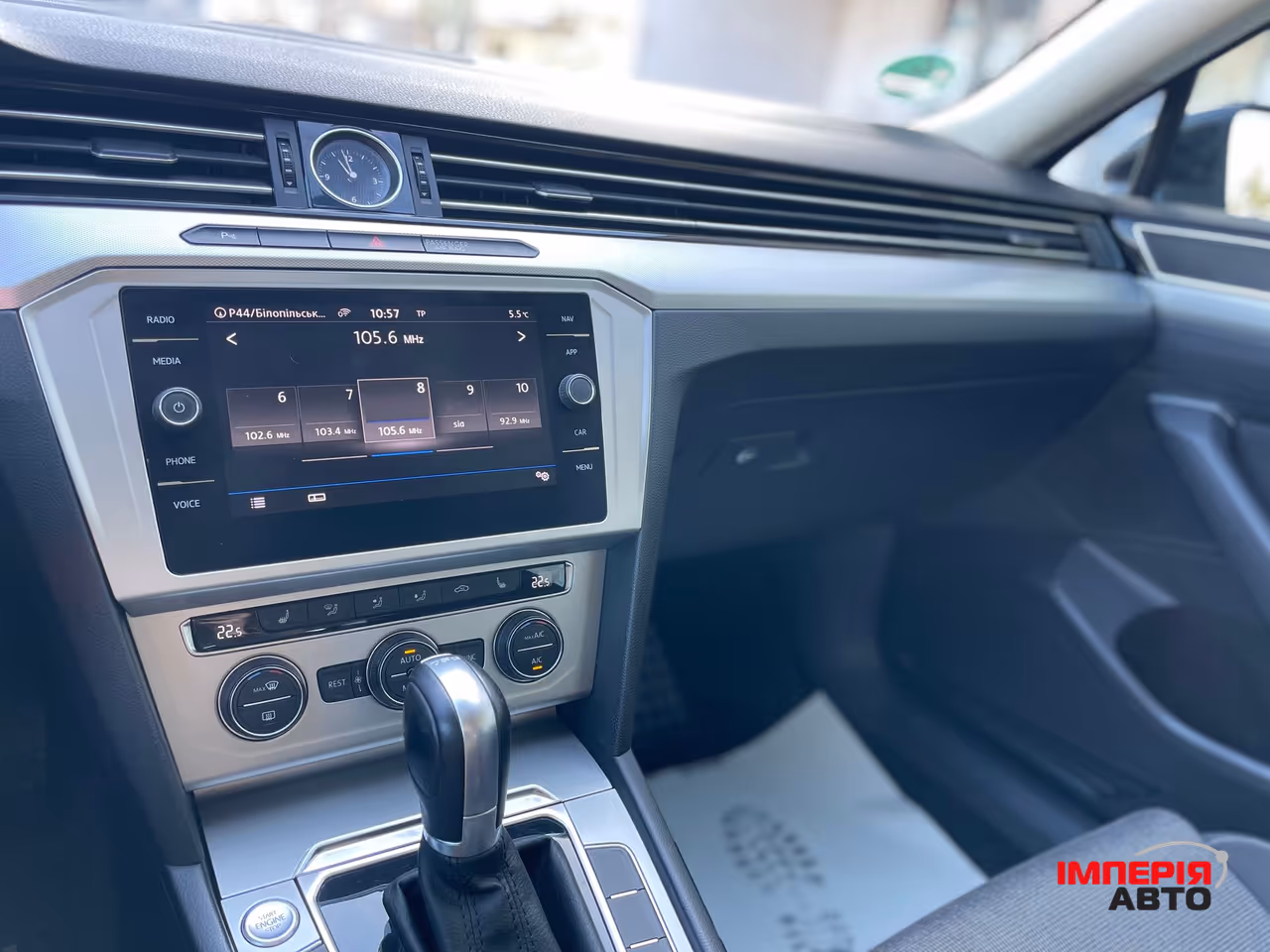 Volkswagen Passat - фото 27