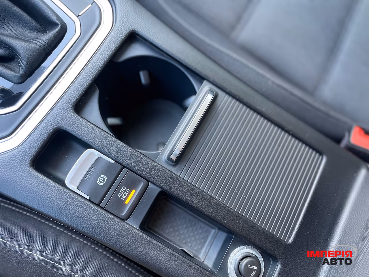Volkswagen Passat - фото 31