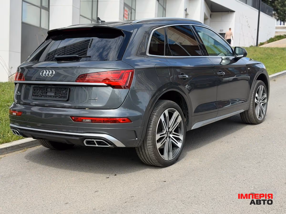 Audi Q5 - фото 6