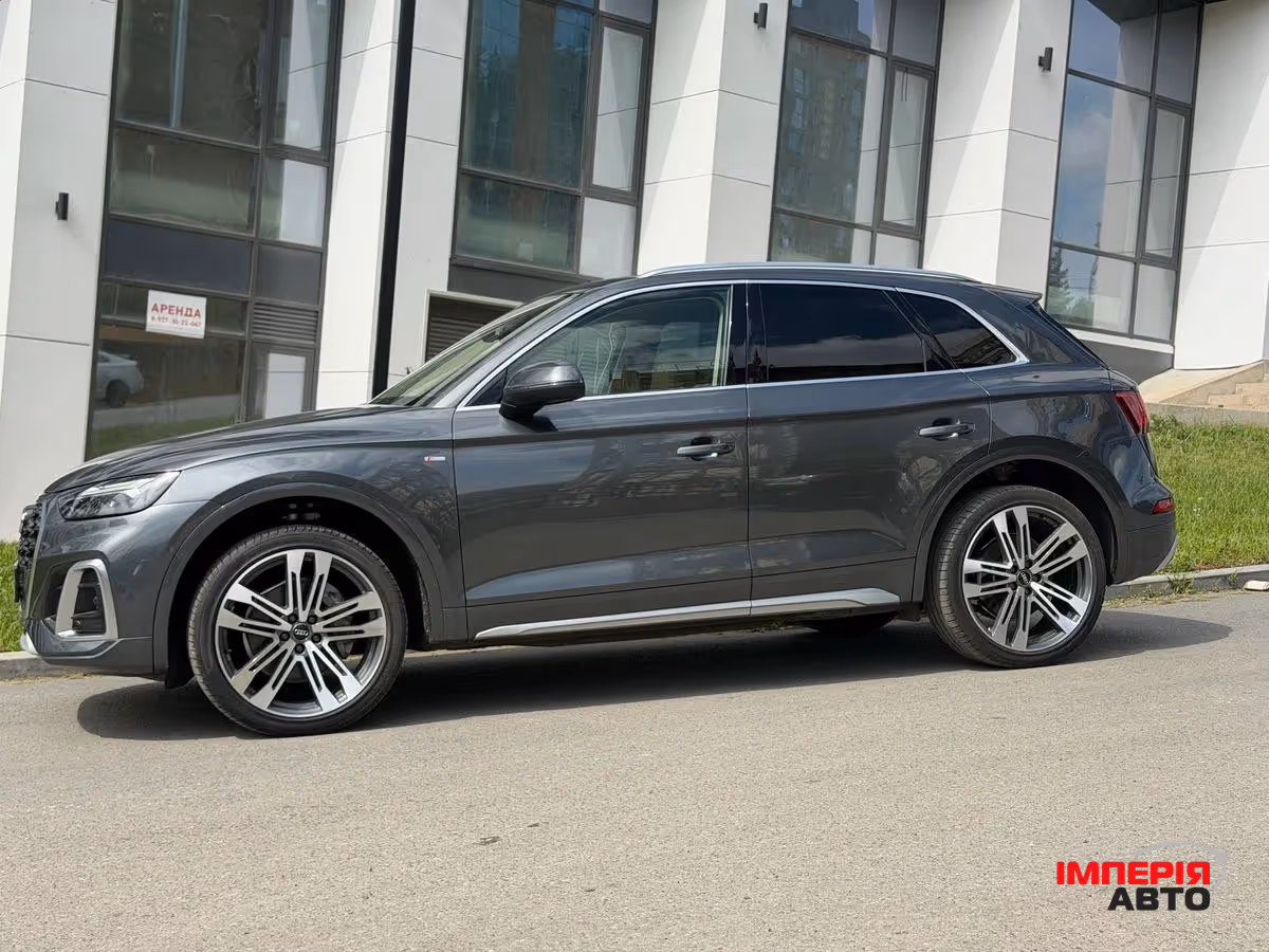 Audi Q5 - фото 2