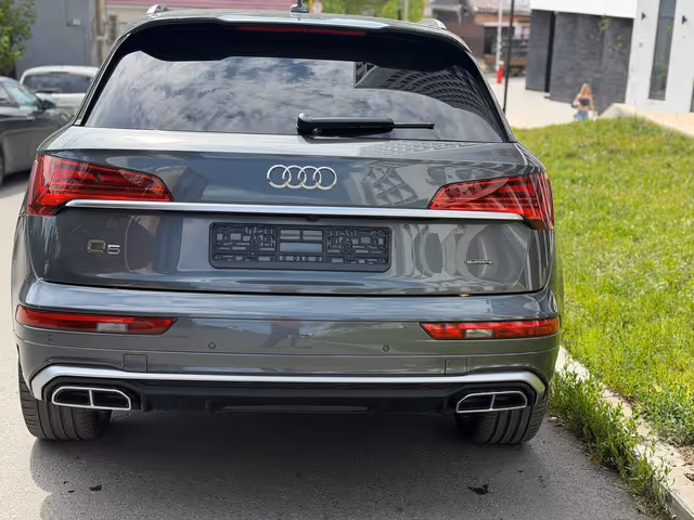 Audi Q5 - фото 4