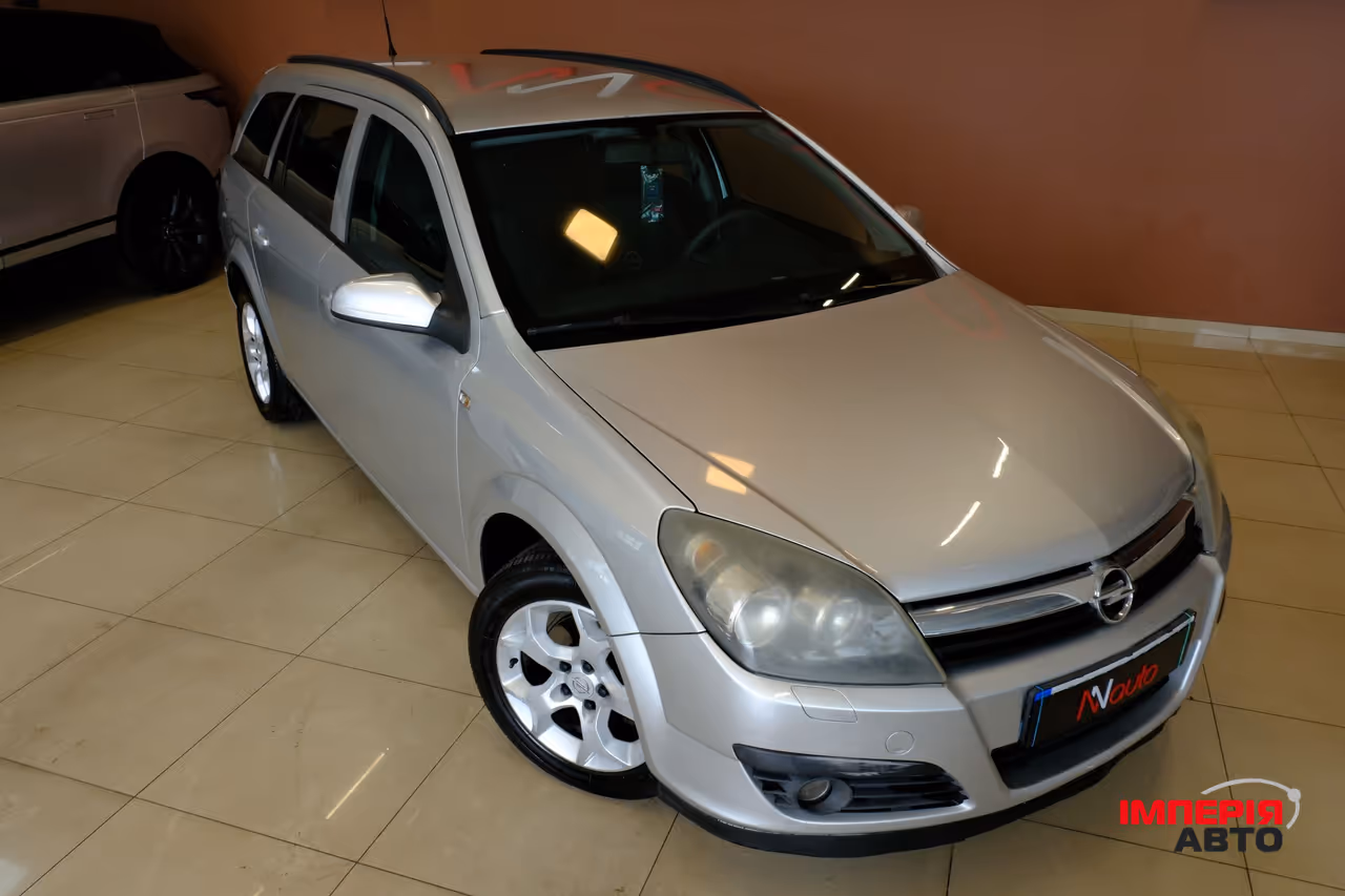 Opel Astra - фото 4