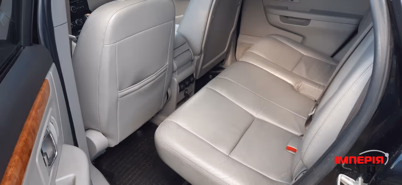 Suzuki XL7 - фото 6