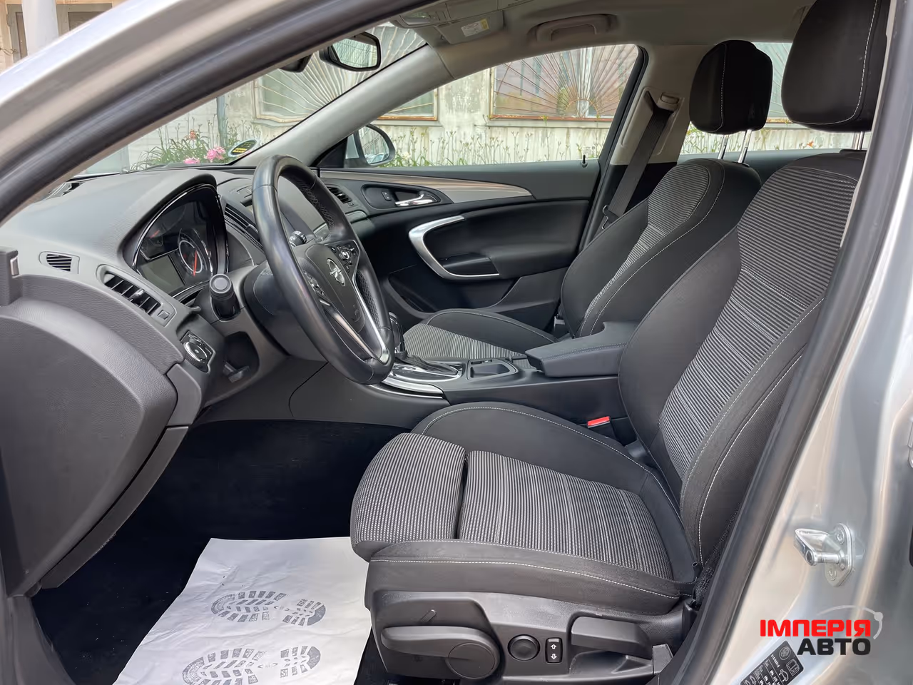 Opel Insignia - фото 18