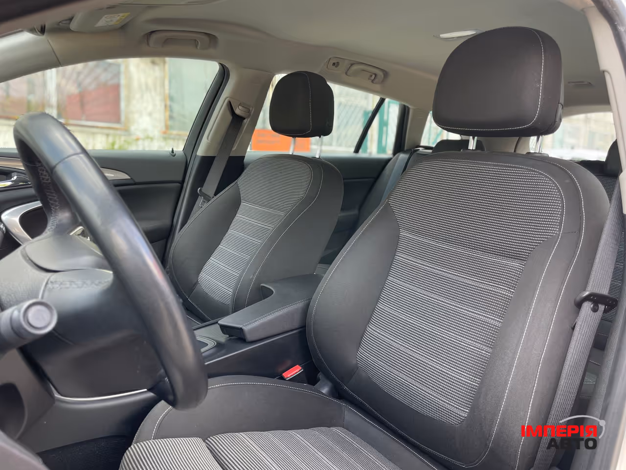 Opel Insignia - фото 4