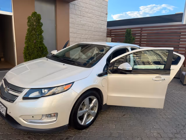 Chevrolet Volt - зображення 2