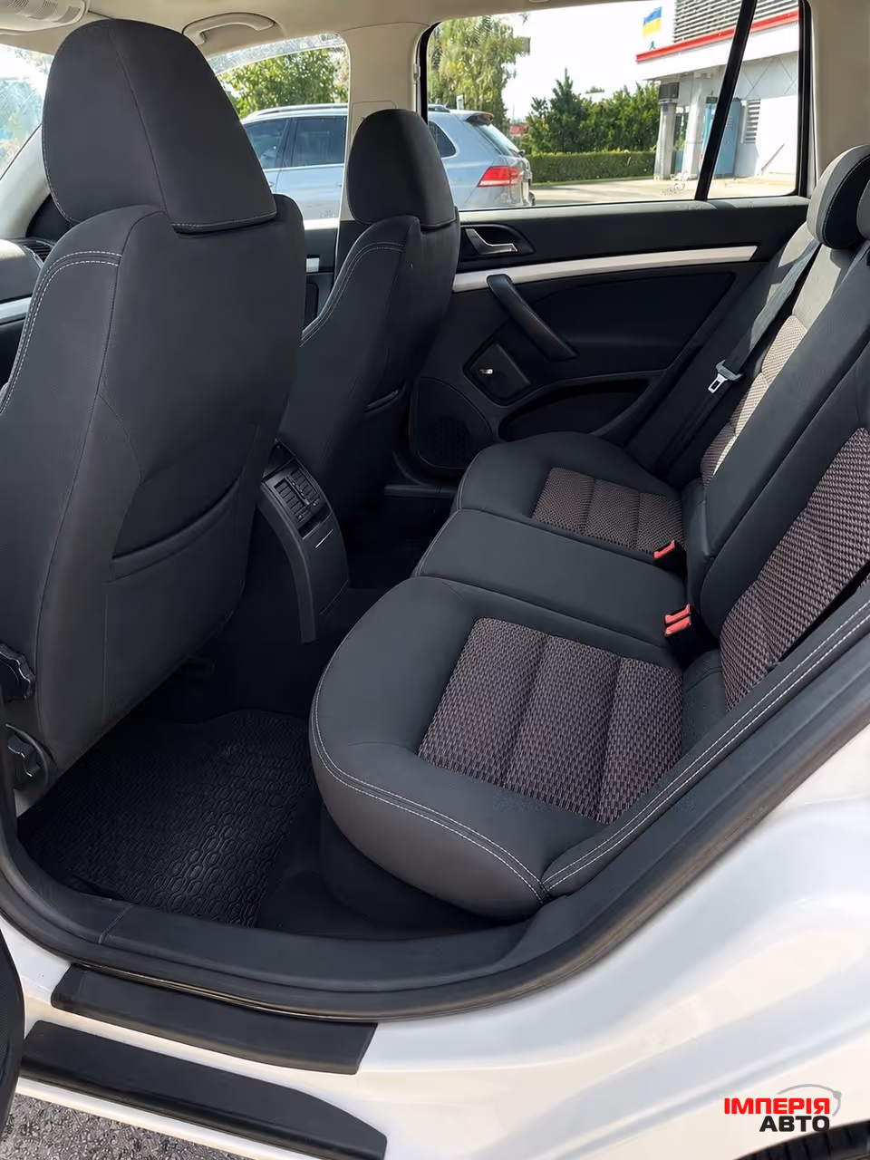 Skoda Octavia - фото 15