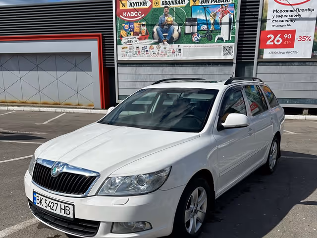 Skoda Octavia - фото 1