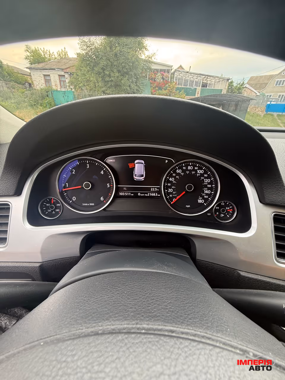 Volkswagen Touareg - фото 10