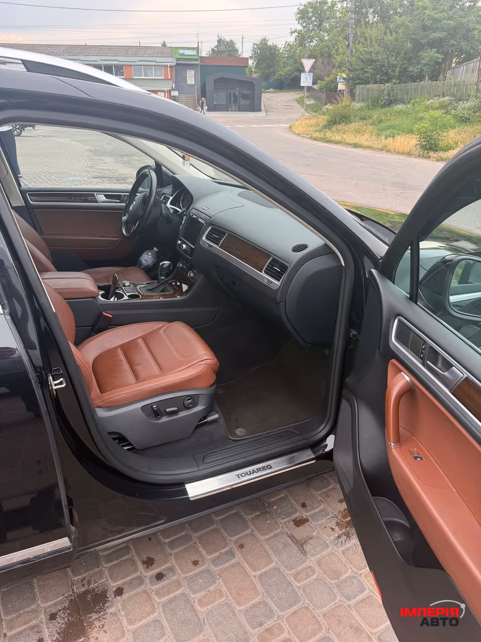 Volkswagen Touareg - фото 7