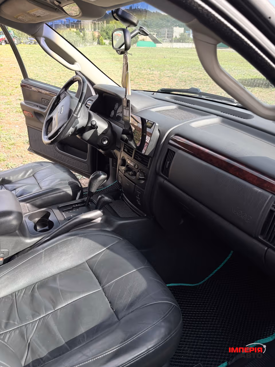 Jeep Grand Cherokee - фото 19