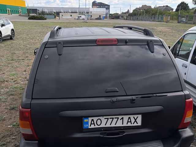 Jeep Grand Cherokee - фото 4