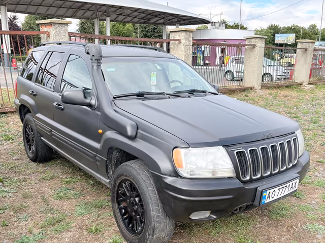 Jeep Grand Cherokee - фото 1