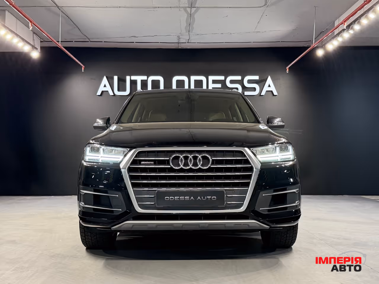 Audi Q7 - фото 2